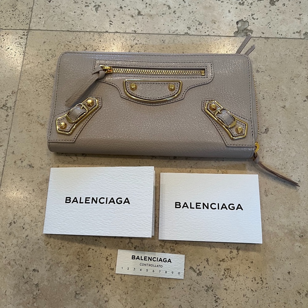 NWT Balenciaga Wallet